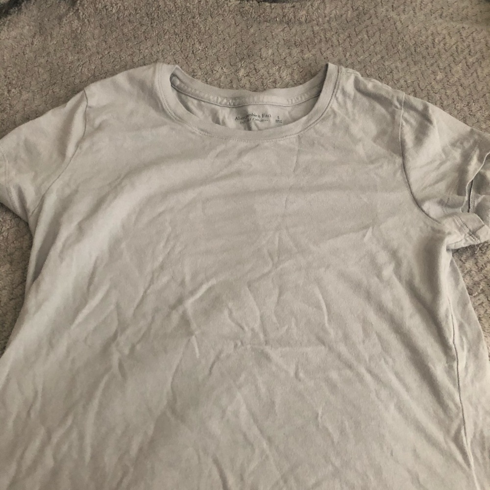 Abercrombie t shirt
